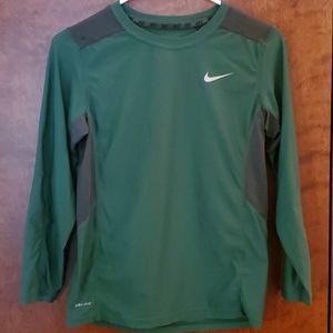 Green/Dark Gray Long-Sleeved Nike Dri-Fit Tee - M